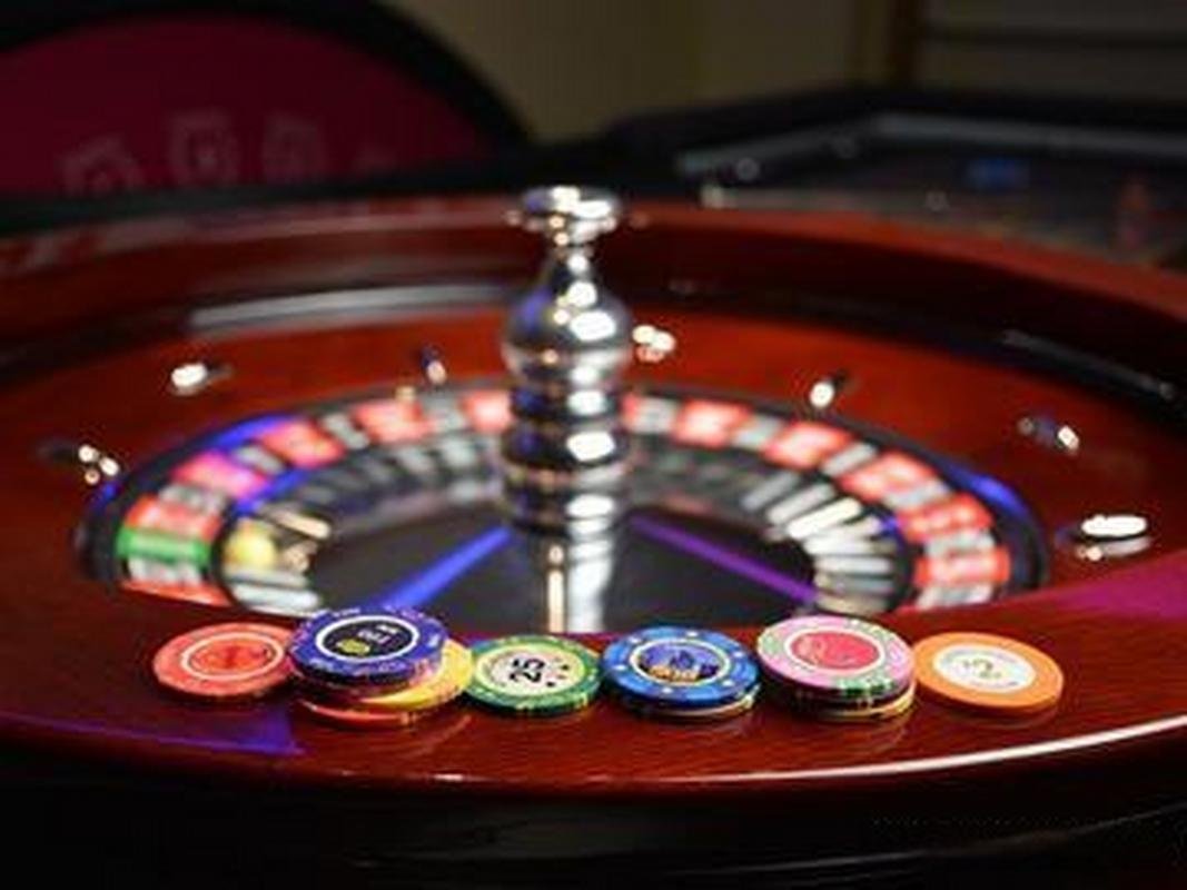 Philippine English user interface displayed on laptop screen with betting options